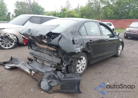2014 Volkswagen Jetta 2.0L S from USA, damaged, VIN 3VW2K7AJ7EM435702